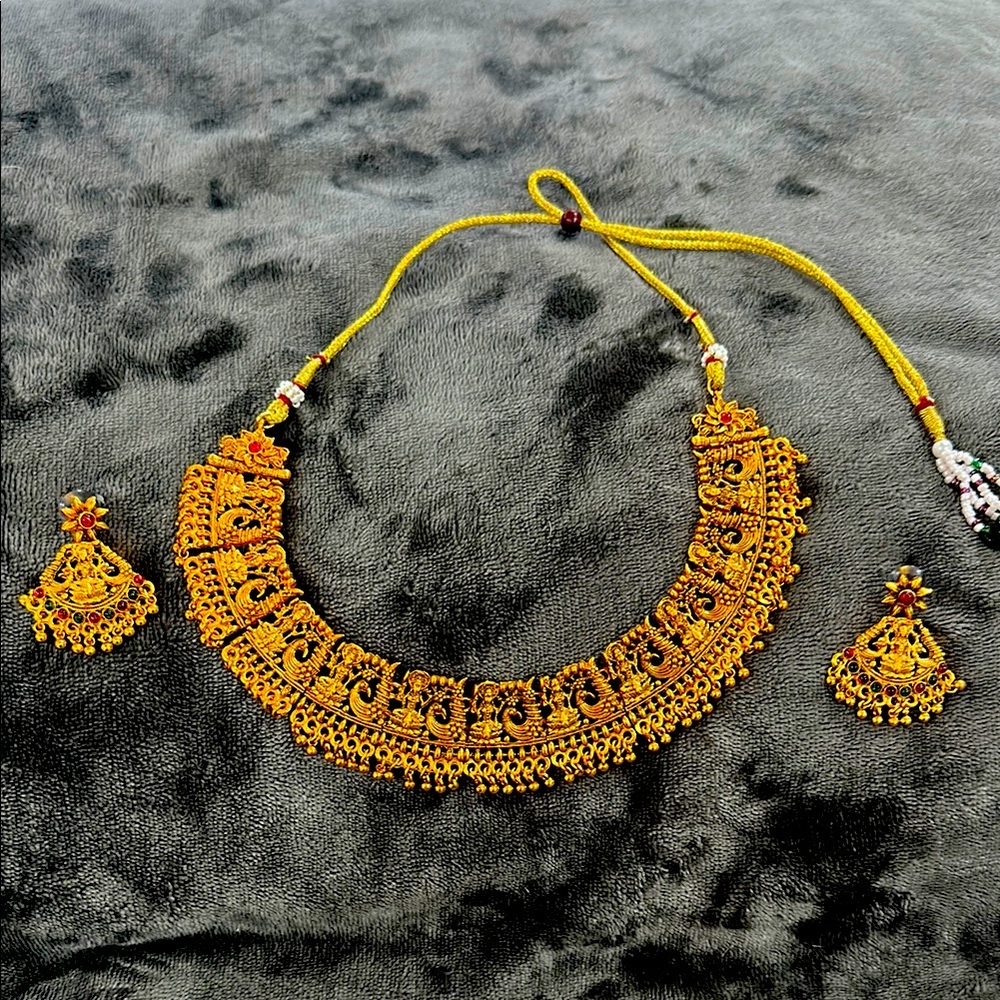 Indian Traditional Temple Necklace Jewelry Set with Earrings Copper Gold Plated